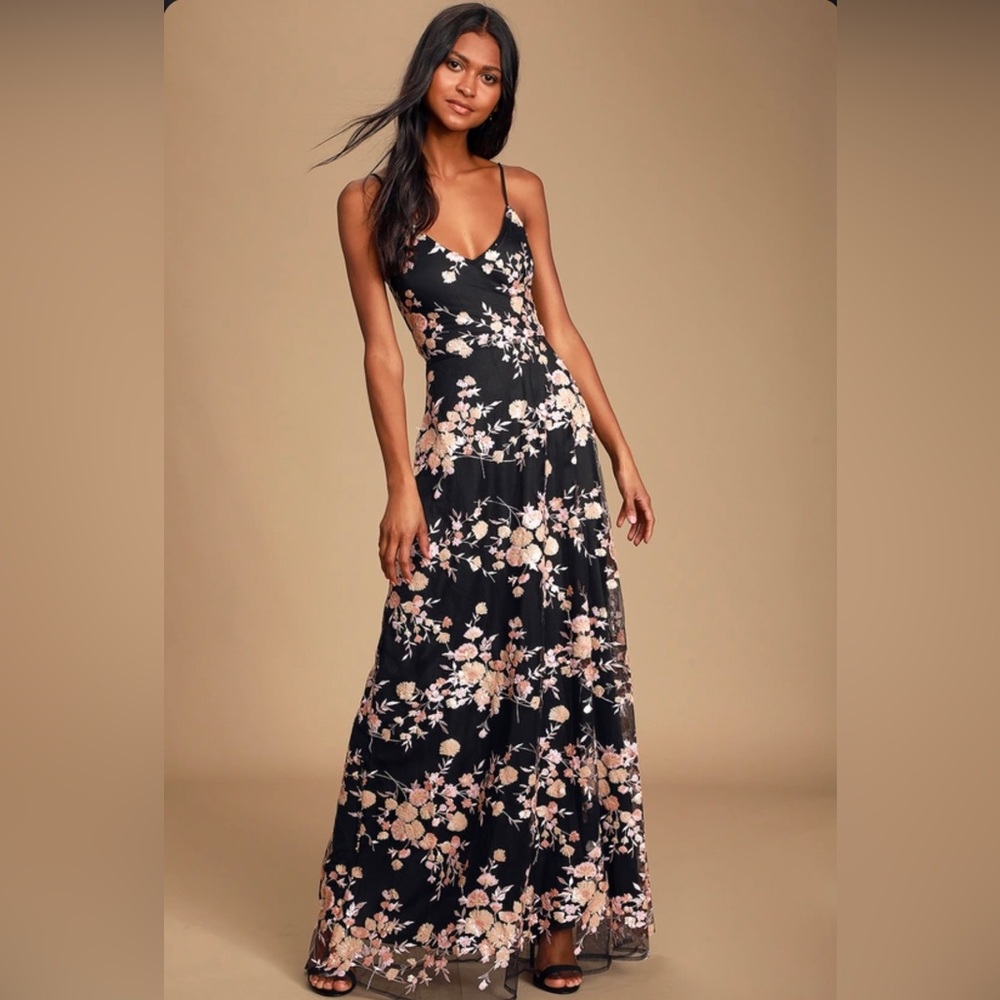 Lulus Glory Glitz Formal gown, size XS Black with pink sequins details